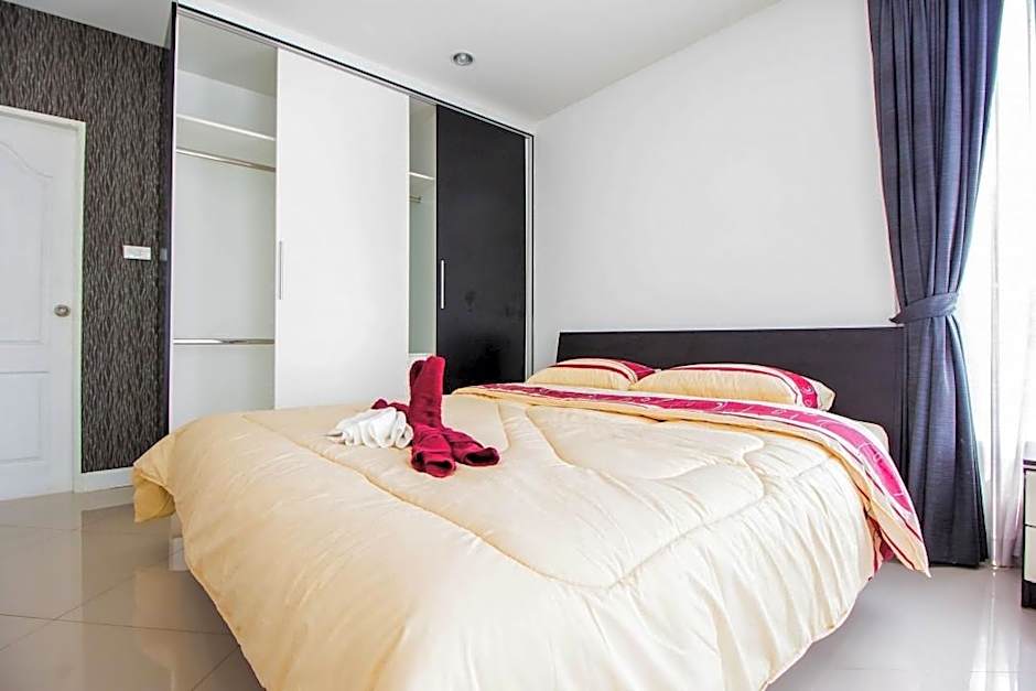 The Place Pratumnak by Pattaya Sunny Rentals