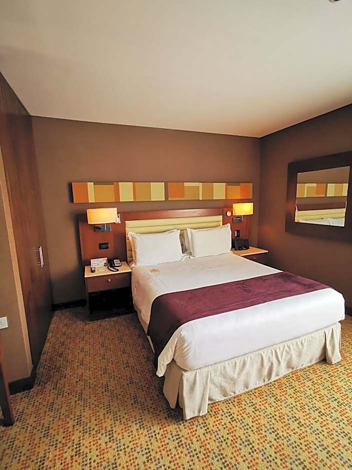 Mercure Bogota Calle 100