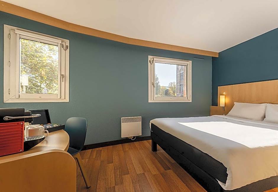 B&B HOTEL Lille Roubaix Centre Grand-Place