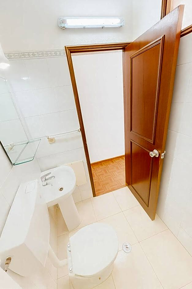 Lagos Central Suite DBV Guesthouse