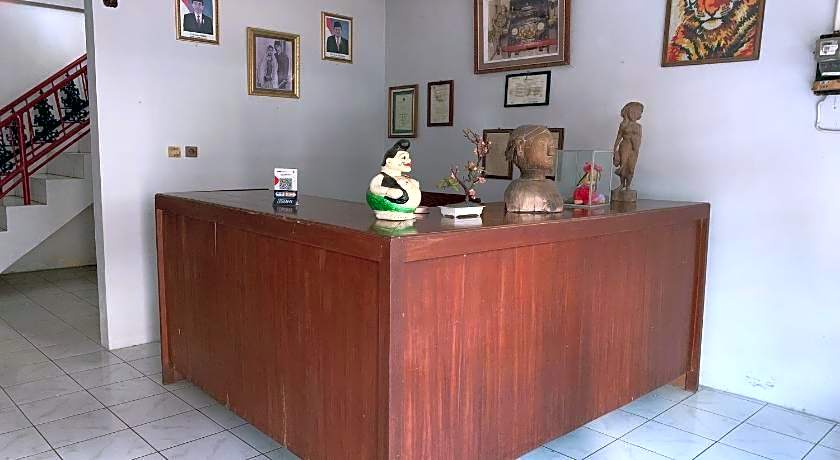 Hotel Merak Indah