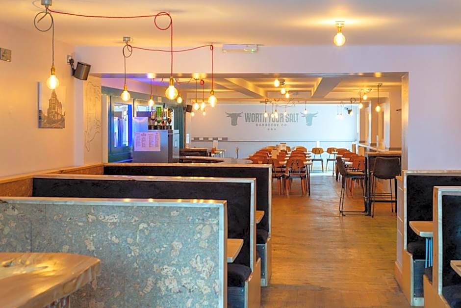 Hampton Hotel & restaurant