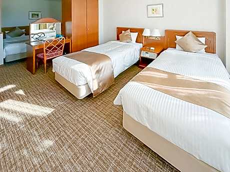 Superior 4 Beds Room, Indoor Bath, Non-Smoking