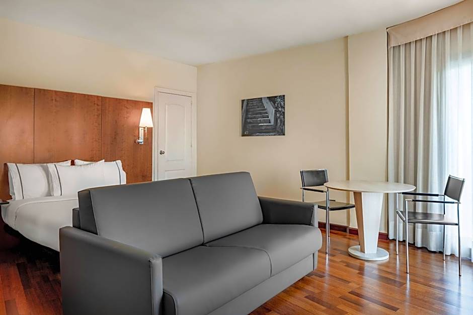 AC Hotel by Marriott La Linea