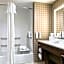Home2 Suites By Hilton Milwaukee West
