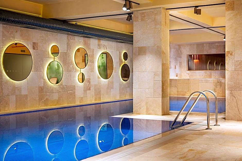 Delta Hotels by Marriott Istanbul Kagithane