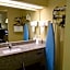 Travelodge by Wyndham Knoxville East
