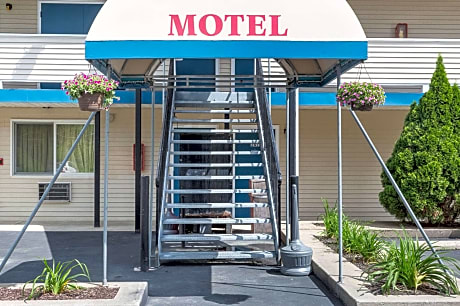 Rodeway Inn Milford - I-84