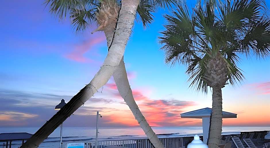 Palmetto Beachfront Hotel