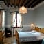 At Home a Palazzo