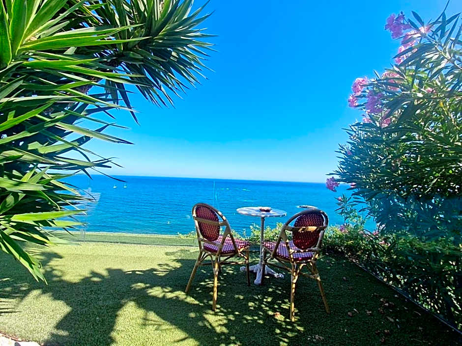 Condesa del Mar adults only