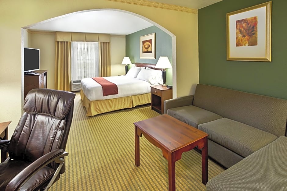 Holiday Inn Express Breaux Bridge by IHG