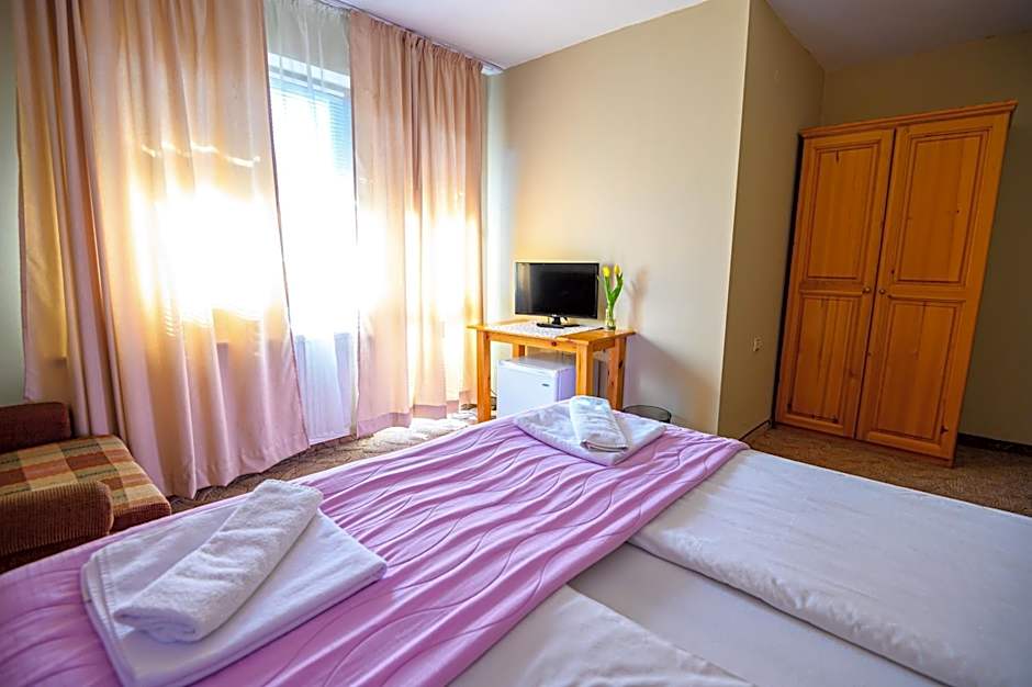 Family Hotel Chichin