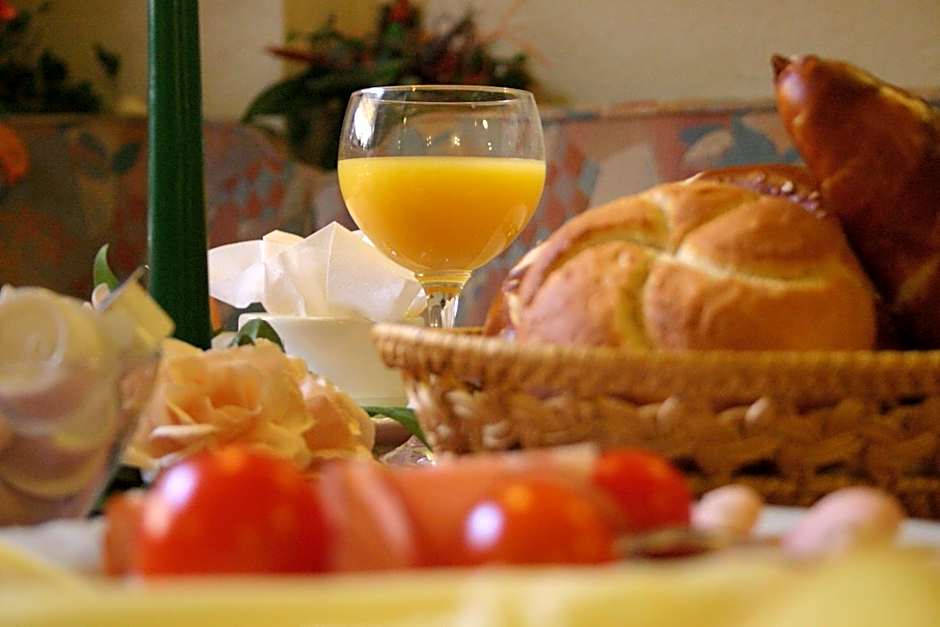 Gasthof & Hotel Goldener Hirsch