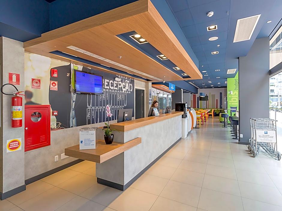 Ibis Budget Blumenau