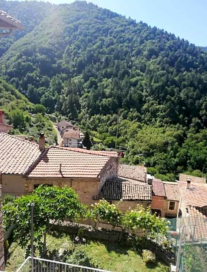 La lucerna delle dodici stelle