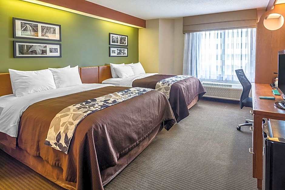 Sleep Inn & Suites Bay View Acme - Traverse City