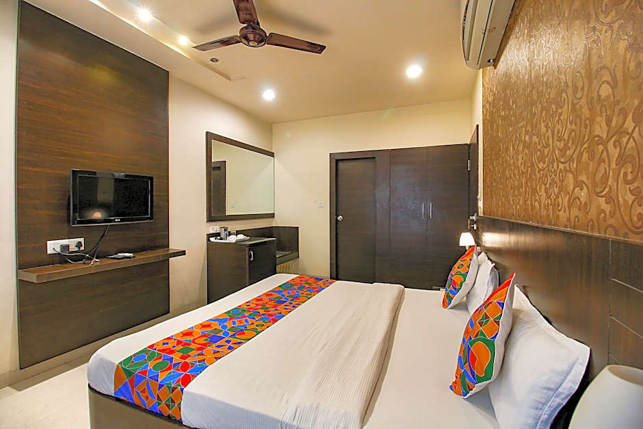 FabHotel Kamla Regency