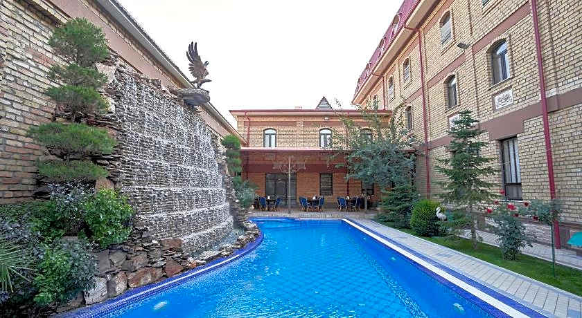 Rakat Plaza