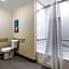 Comfort Inn & Suites Ames Near ISU Campus
