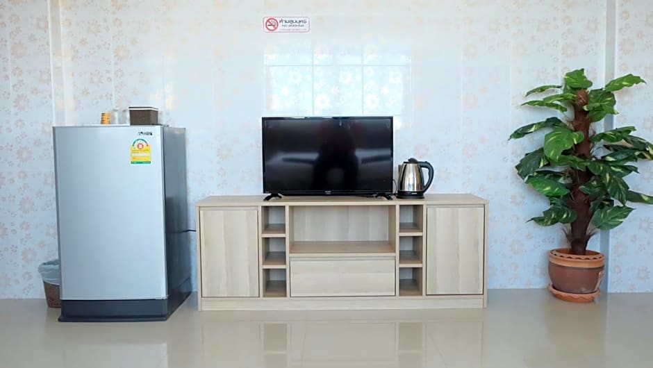 D5 Hotel สาขา หนองตำลึง