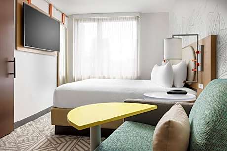 Studio King Room