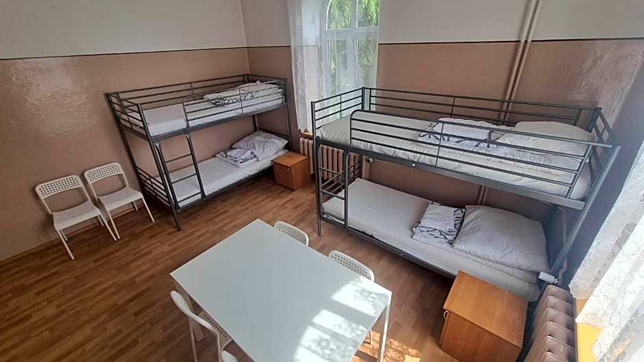Schronisko Młodzieżowe PTSM Matecznik