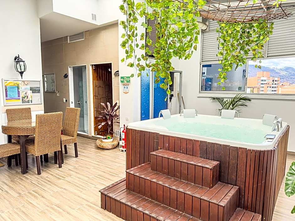 Hotel Bolivariana Plaza Medellin