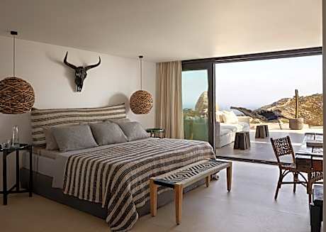 Panoptis-2 bedroom villa with Private pool