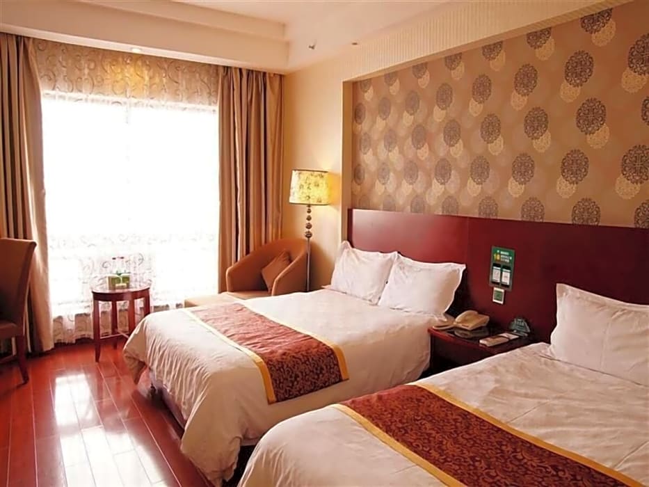 GreenTree Inn Jiuquan Century Plaza Hotel