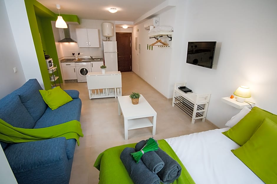 Holidays2Malaga Studios Mena