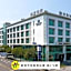 Taipung Suites Hotel