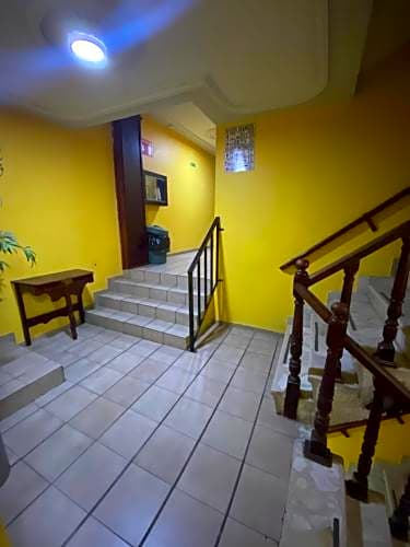 Hotel Plaza LasTorres