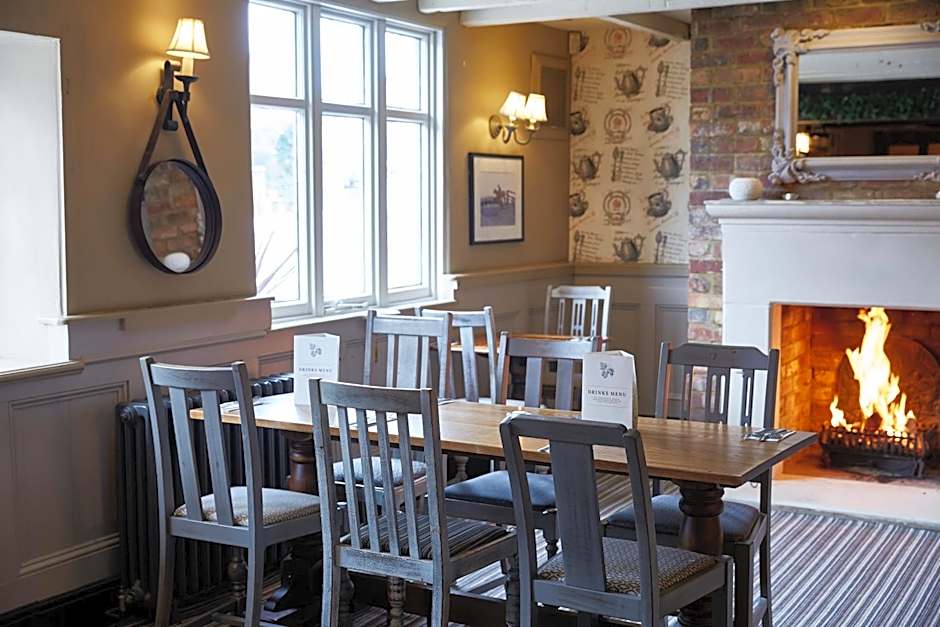 Crossroads by Chef & Brewer Collection