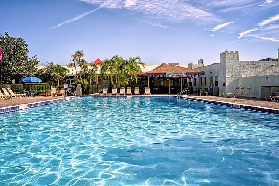 Seralago Hotel And Suites Main Gate East
