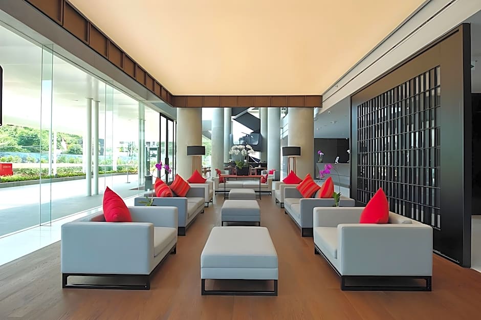 Ra Premiere Simatupang