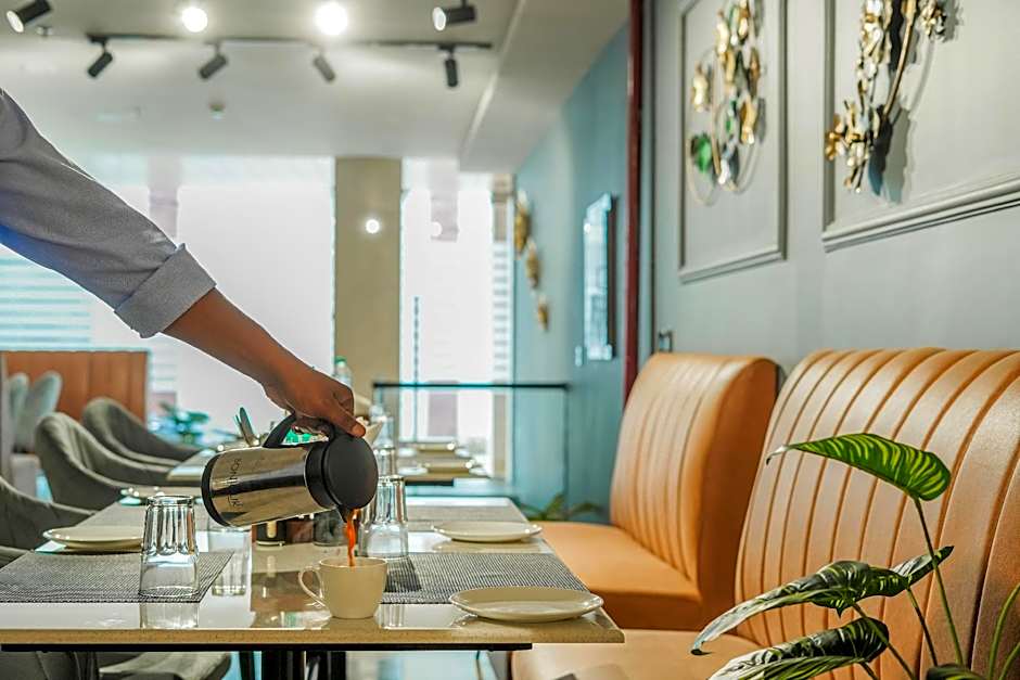 HOTEL SKY VIEW - Zirakpur, Chandigarh