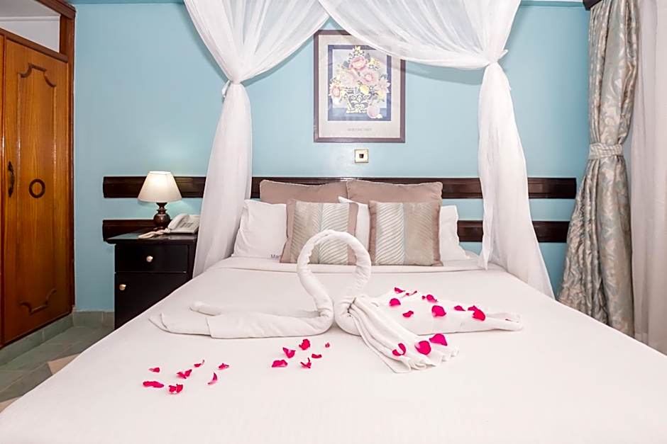 Marble Arch Hotel
