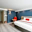 Holiday Inn Express Stockport By IHG