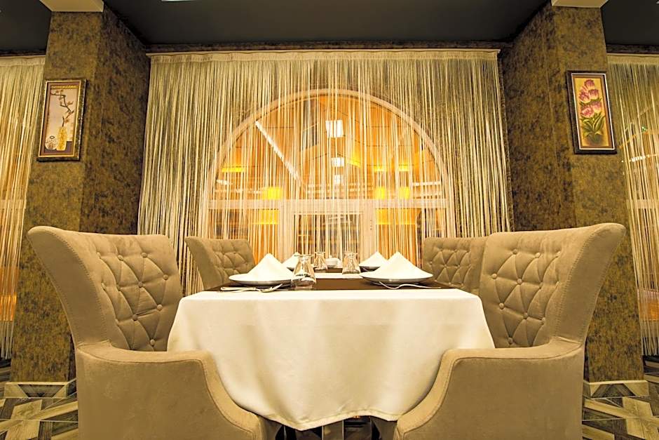 Kars-i Si̇ri̇n Otel