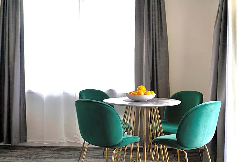 Littomore Suites Bathurst