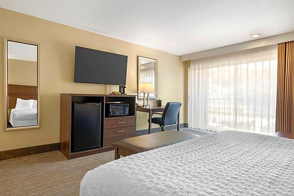 Best Western Oceanside Inn