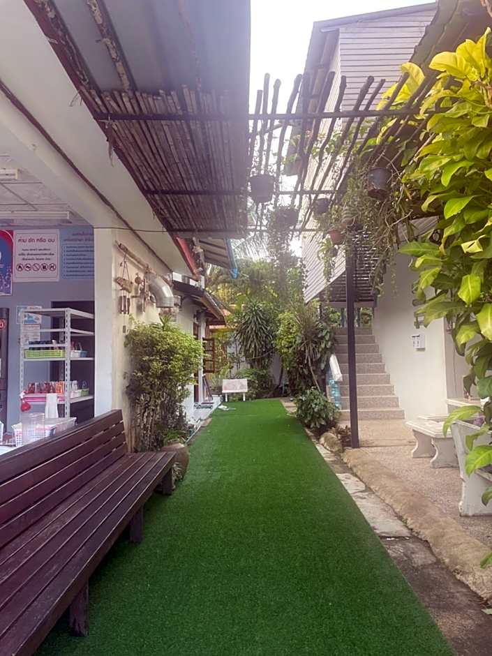 Anattaya Holiday Home