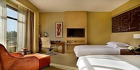 2 Single Premium Lounge Access Balcony