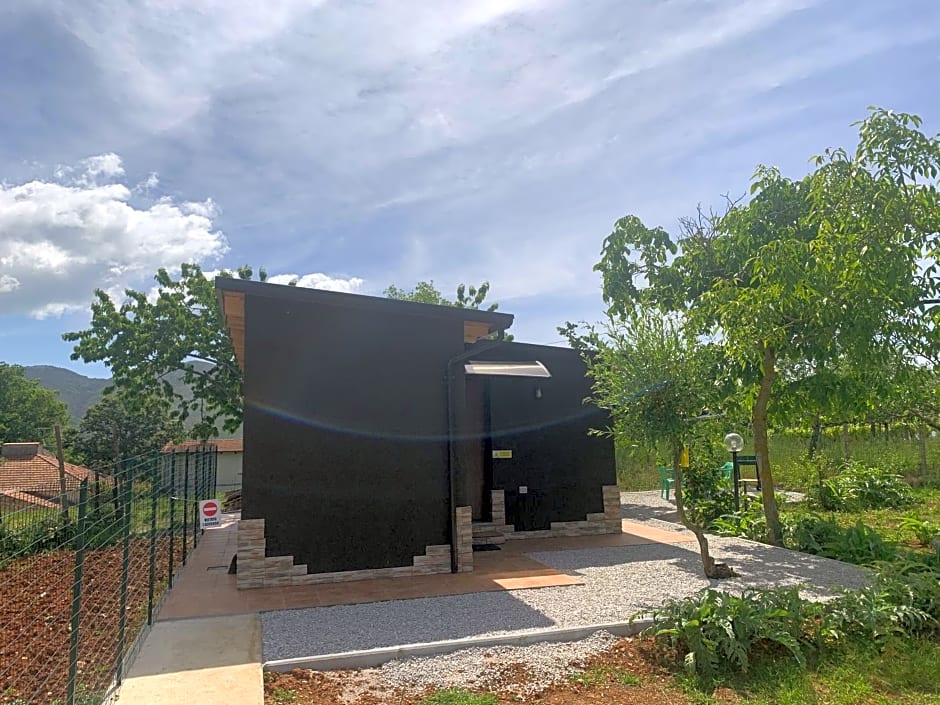 B&B BUICOVILLE CAMEROTA