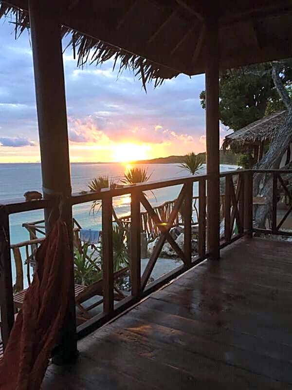 Nini's Beach Bungalows