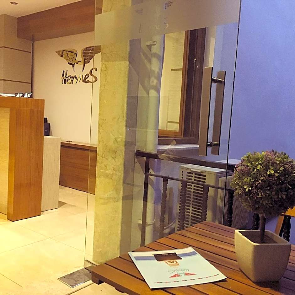 HOTEL HERMES