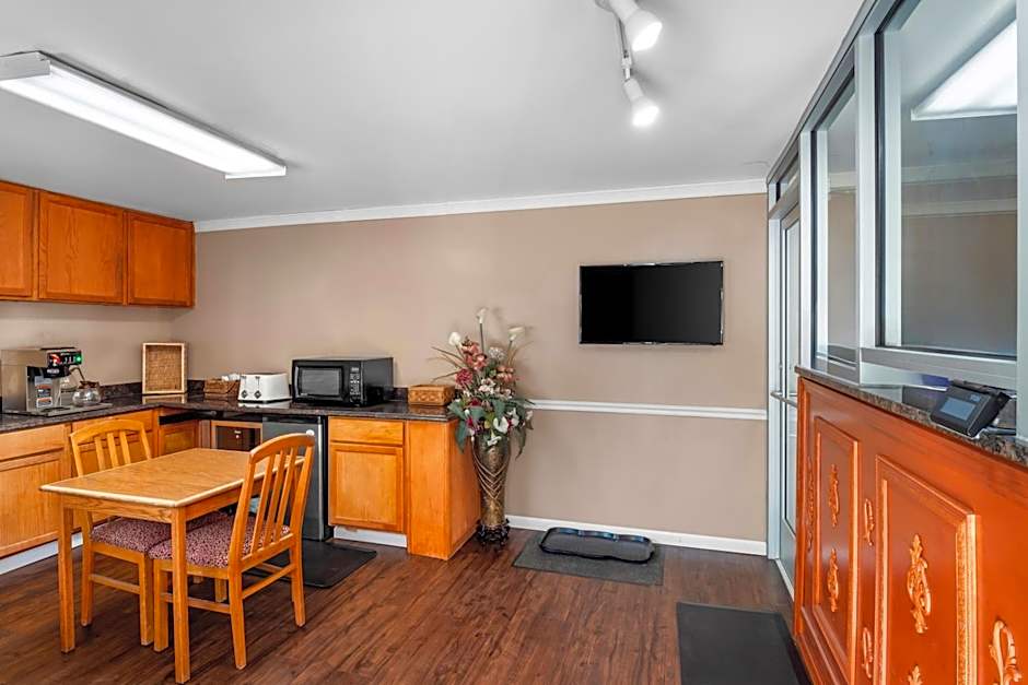 Americas Best Value Inn Jonesville Hillsdale