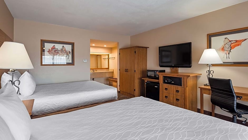 Best Western Plus Saddleback Inn and Conference Center