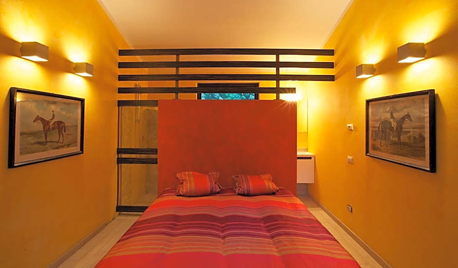 Photo 1 of 14 of Double Room